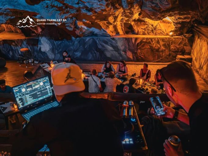 Dinner with Music at Paradise Cave Cat Ba – Book Now