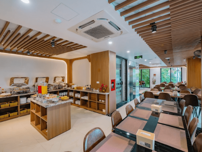 Eco Cát Bà Hotel 3 Sao Trung Tâm Cát Bà