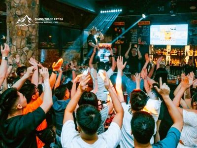 Top 7 Cat Ba Bars You Can't Miss for an Unforgettable Night
