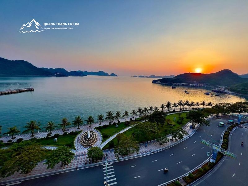 View từ Cát Bà Bay Vision Hotel