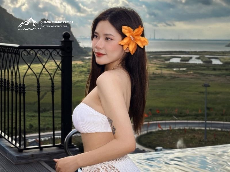 Check-in at The Eden Hotel Cat Ba