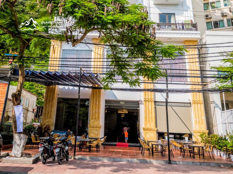 Quang Tùng Hotel Cát Bà