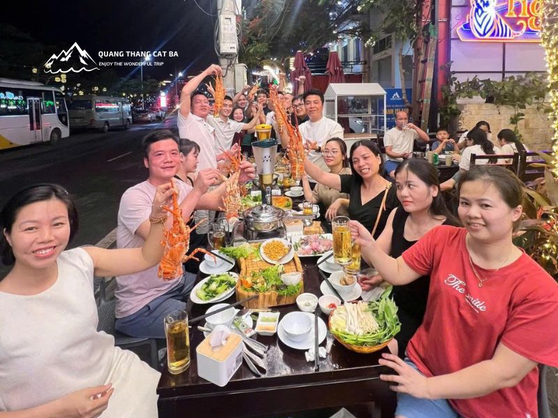 The Three M Restaurant Cát Bà 4