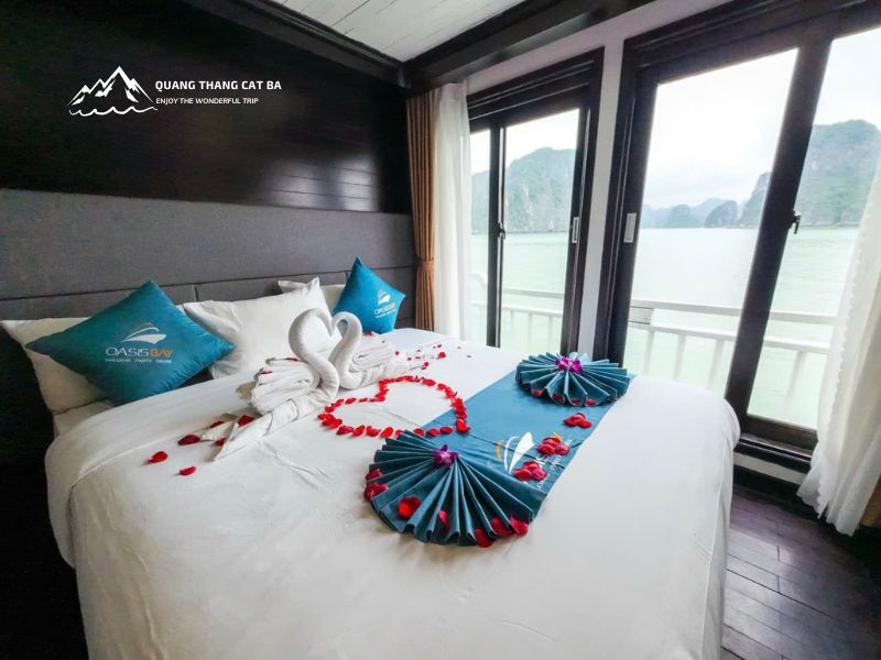 Cabin trên du thuyền ngủ đêm Hạ Long