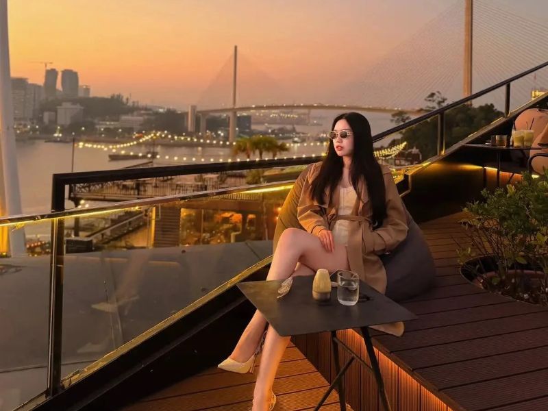 Hải Đăng Coffee & Bar Hạ Long 2