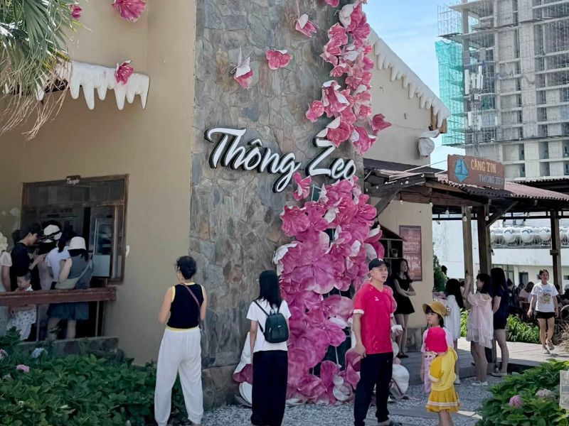 Thong Zeo Coffee Ha Long