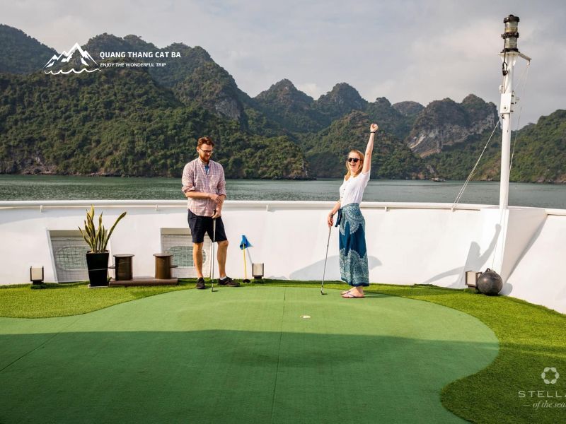 Du thyền Stellar of the Seas golf