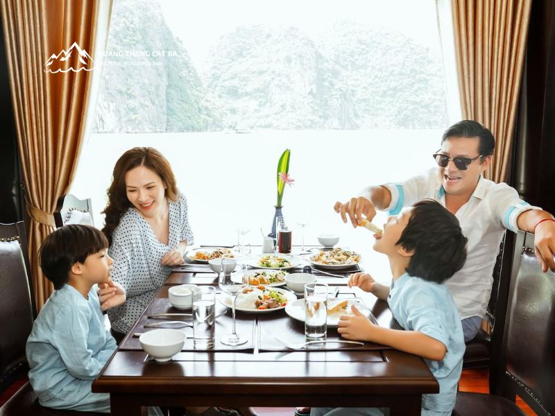 Trải nghiệm tại du thuyền Erina