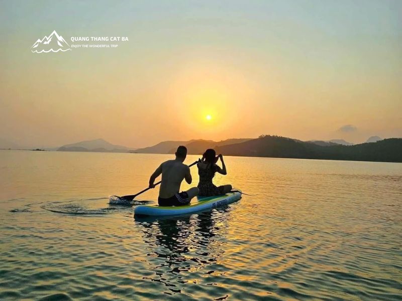 Chèo SUP đảo Quan Lạn