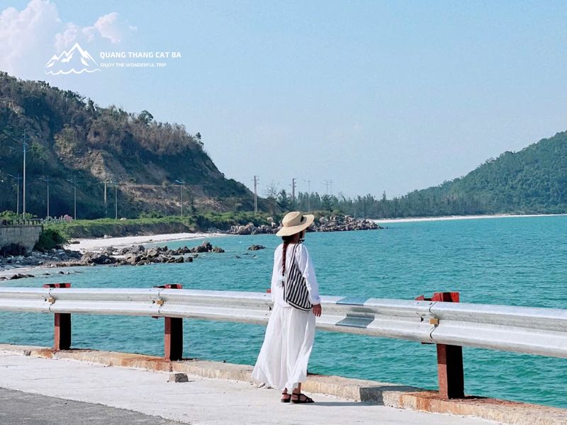Eo biển Minh Châu chụp ảnh đẹp nhất từ 9h - 17h