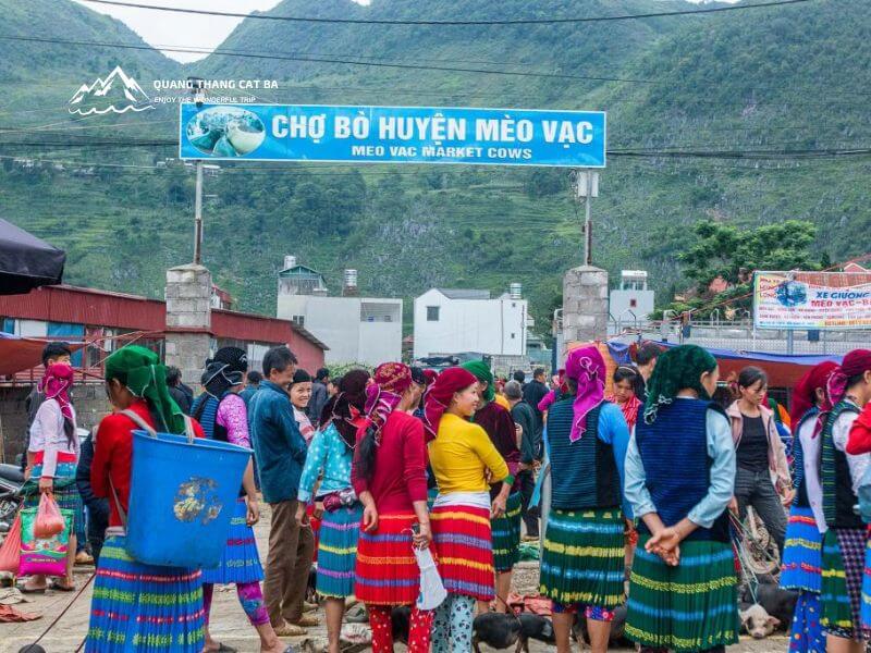 Meo Vac Market 2