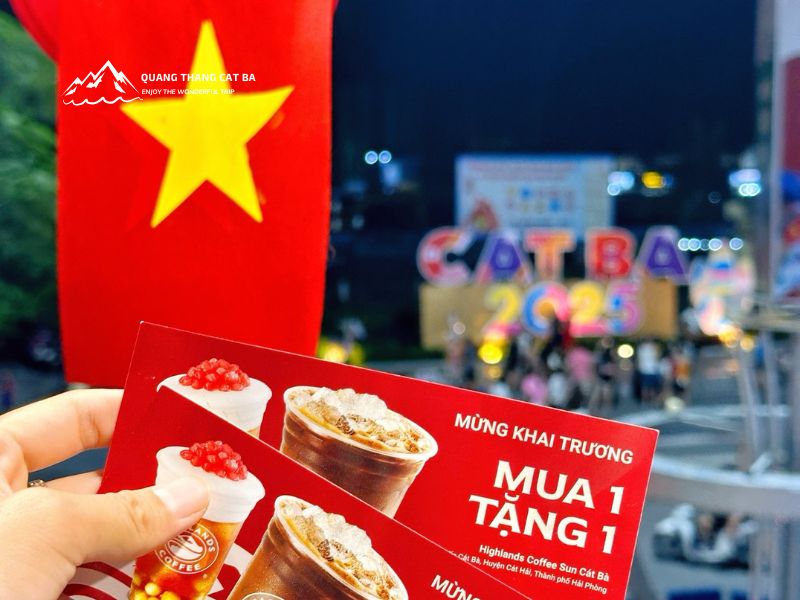 Highland Coffee Cát Bà 3