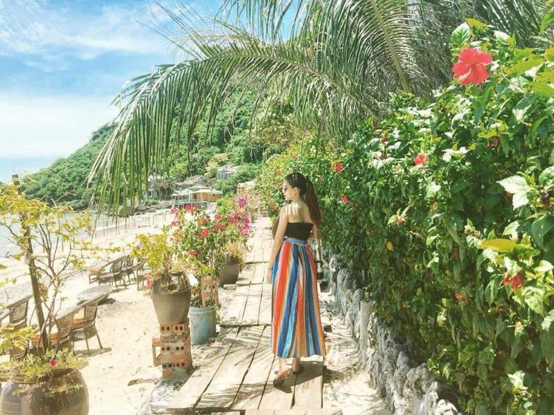 Check-in tại đảo Cát Ông