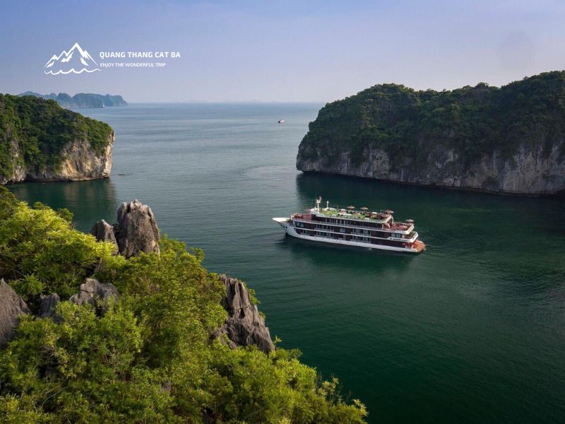 Khám phá tour 2 ngày 1 đêm vịnh Hạ Long và vịnh Lan Hạ