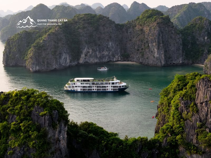 Explore Lan Ha Bay