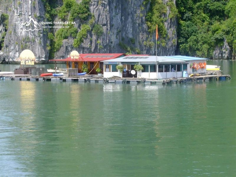 Lan Ha Bay Floating House