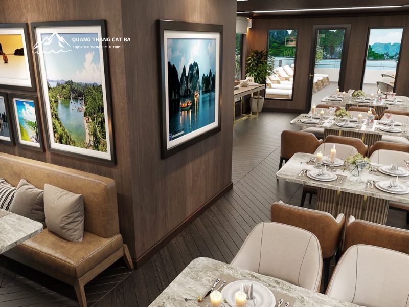 Không gian ấm cúng tại du thuyền Seadream Cruise tổ chức bữa tối trong chương trình sunset dinner