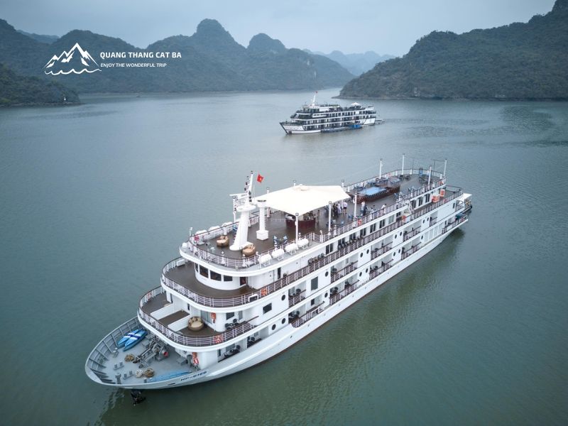 Paradise Grand Cruise