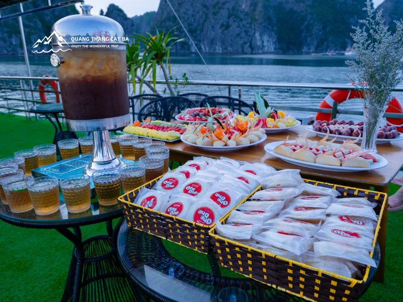 Tiệc trà chiều