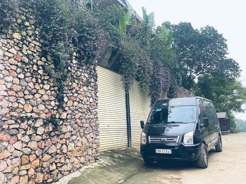 Limousine from Ha Noi to Cat Ba (Cat Ba to Cao Bang bus)