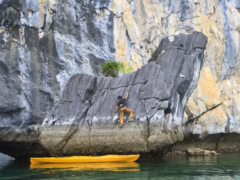Lan Ha Bay Climbing