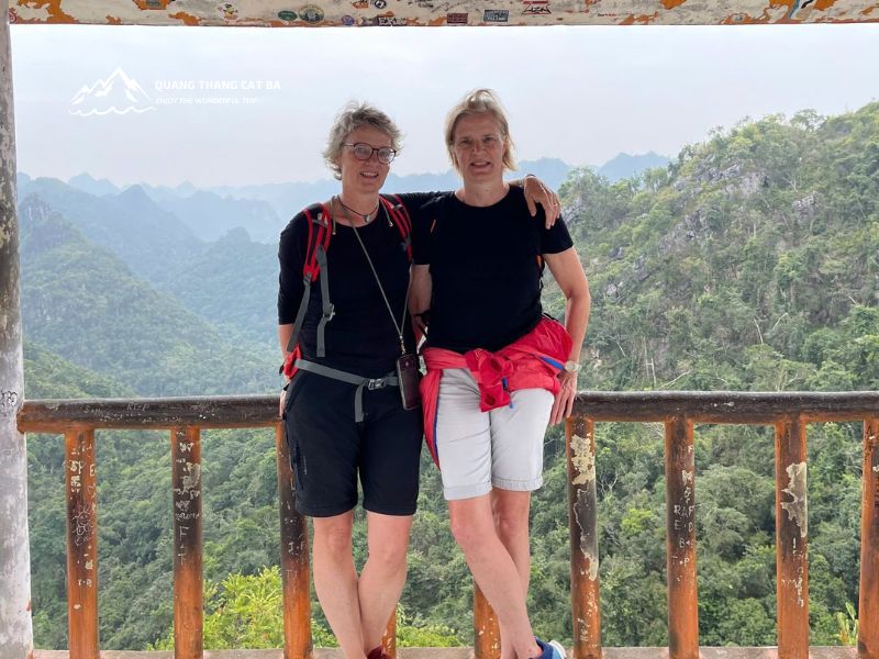 Trekking Lên Đỉnh Ngự Lâm