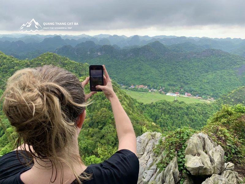 Tour Cát Bà 2 Ngày 1 Đêm Trekking – Cắm Trại – Kayaking