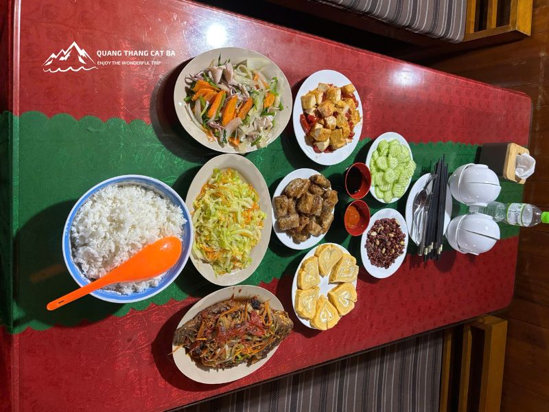 dinner onboard