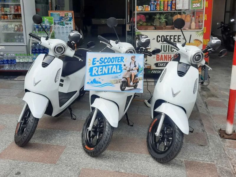 Xe máy điện thuê ở Cát Bà