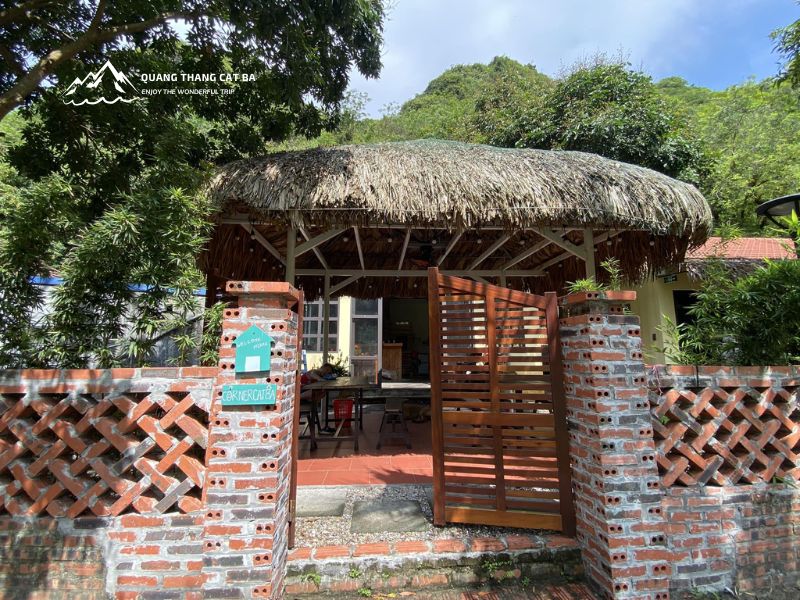 Corner Cat Ba Homestay