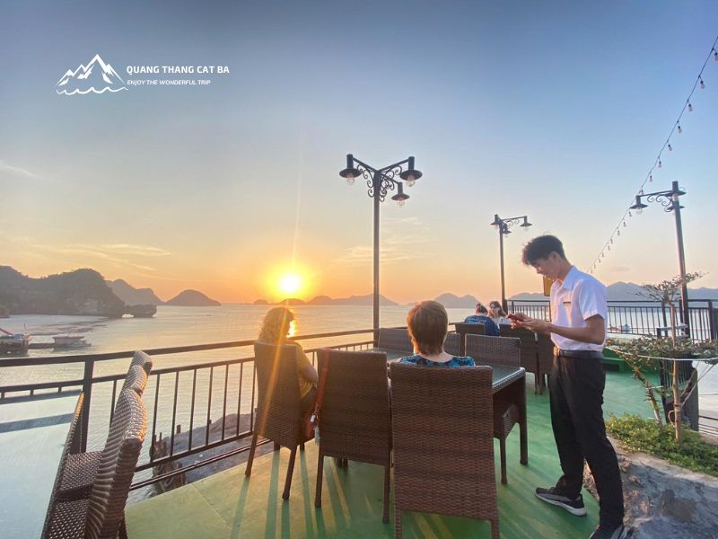 Tầm view tại Lepont Bungalow Cát Bà