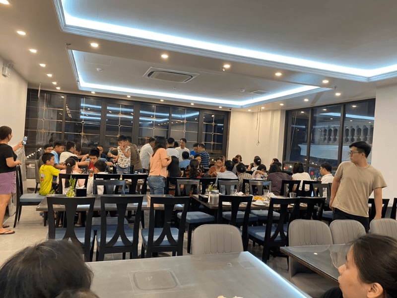 Sand hotel restaurant