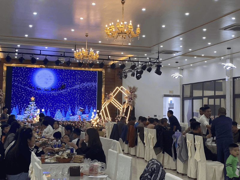 đặt ăn tại gia cát long 2
